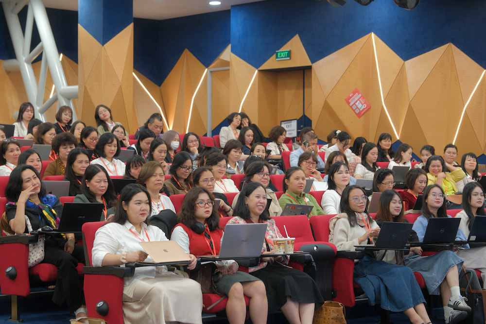 AI trainer: Ứng dụng AI trong giảng dạy.